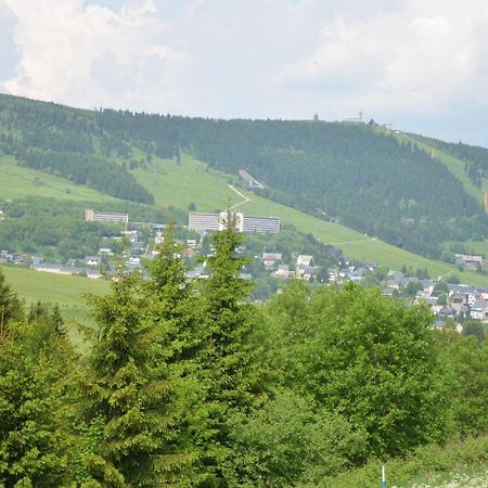 Nice Holiday Home In The Ore Mountains Only 500M From The Chairlift Loučná pod Klínovcem Εξωτερικό φωτογραφία
