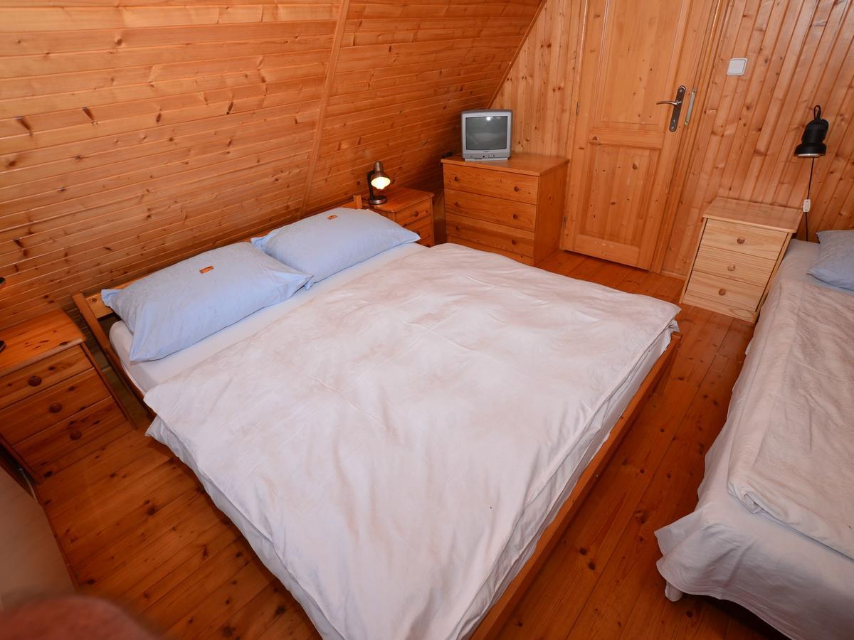 Nice Holiday Home In The Ore Mountains Only 500M From The Chairlift Loučná pod Klínovcem Εξωτερικό φωτογραφία